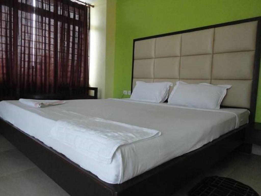 Hotel Sunview Dispur Экстерьер фото
