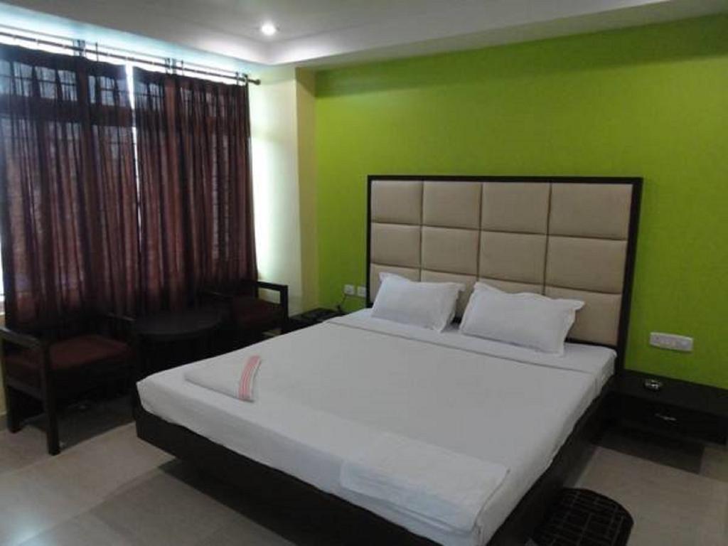 Hotel Sunview Dispur Экстерьер фото
